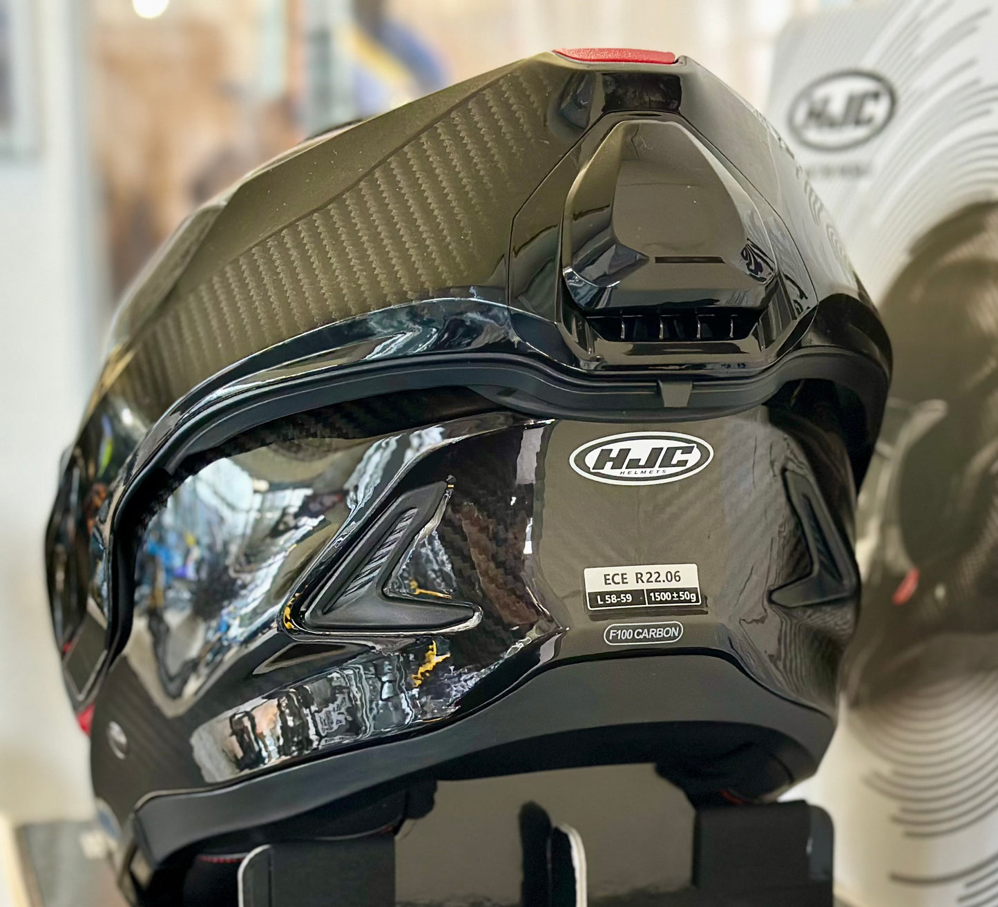 HJC F100 CARBON